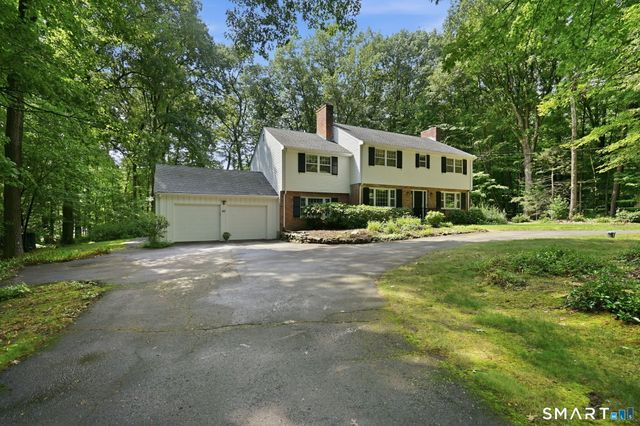 90 Stony Corners Circle, Avon, CT 06001