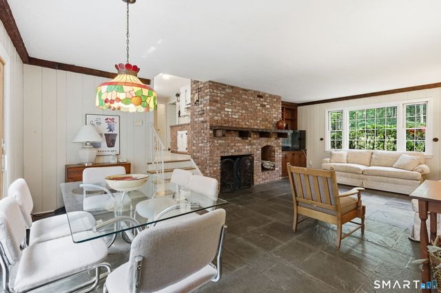 90 Stony Corners Circle, Avon, CT 06001