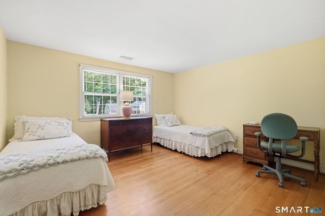 90 Stony Corners Circle, Avon, CT 06001