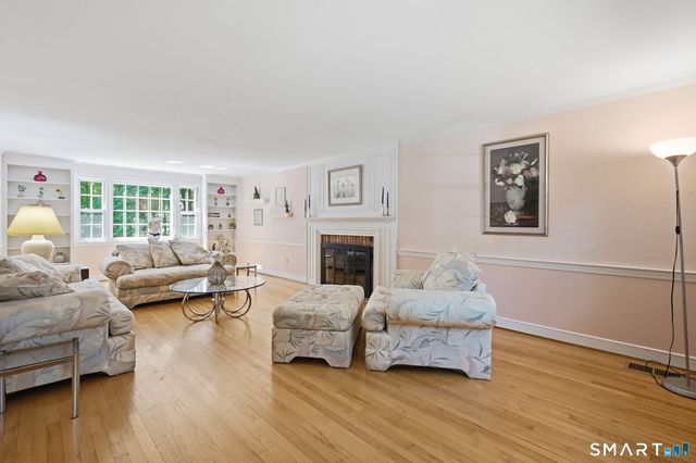 90 Stony Corners Circle, Avon, CT 06001