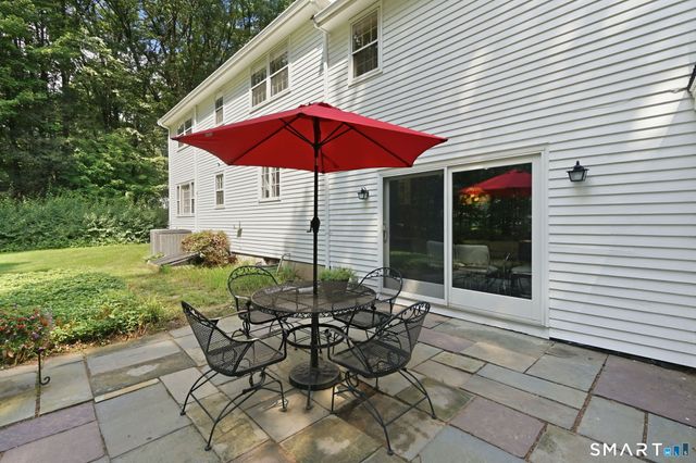 90 Stony Corners Circle, Avon, CT 06001