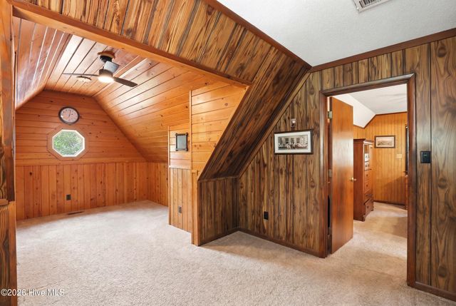 423 E Creekview Drive, Hampstead, NC 28443