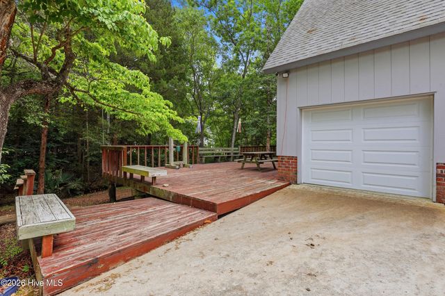 423 E Creekview Drive, Hampstead, NC 28443