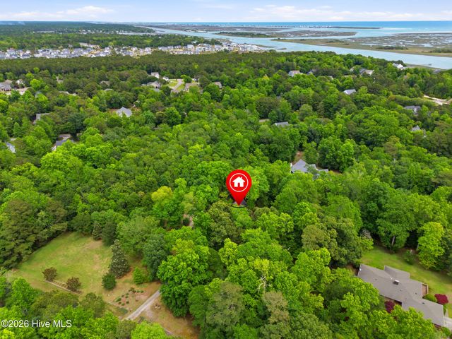 423 E Creekview Drive, Hampstead, NC 28443
