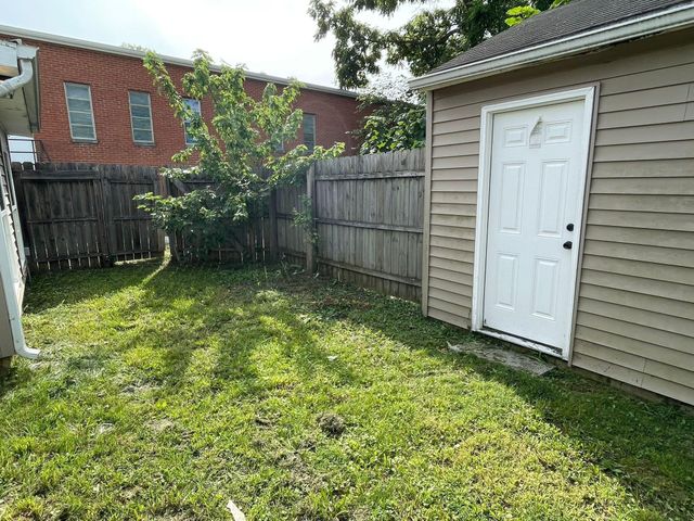 6971 London Groveport Road, Grove City, OH 43123