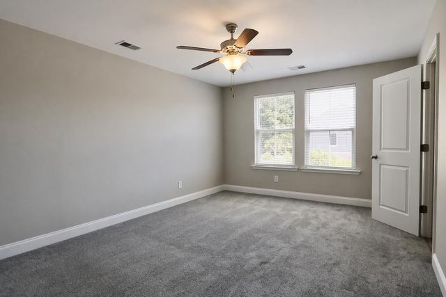 7869 Montview Road, North Charleston, SC 29418