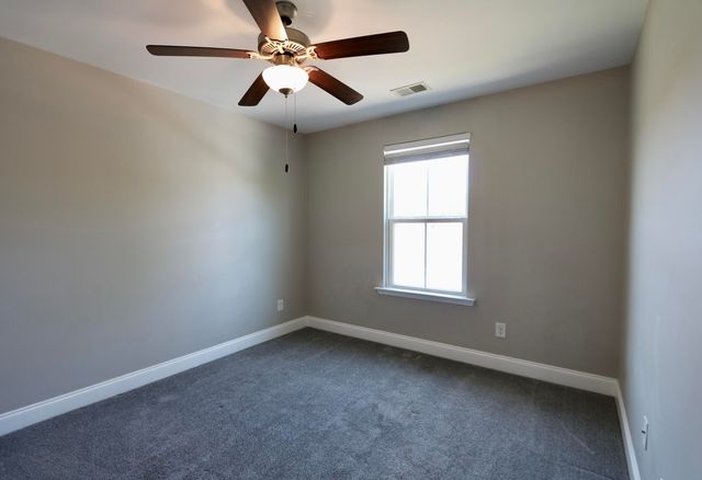 7869 Montview Road, North Charleston, SC 29418