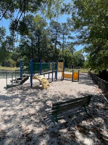 7869 Montview Road, North Charleston, SC 29418