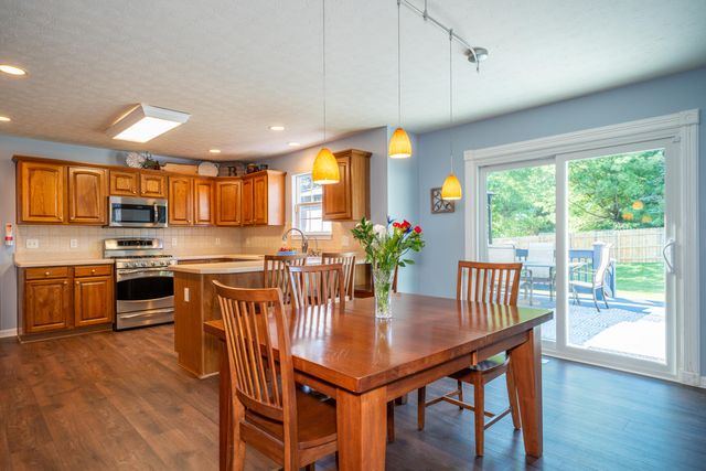 420 Ashbury Farms Drive 420 Ashbury Farms Drive, Vandalia, OH 45377