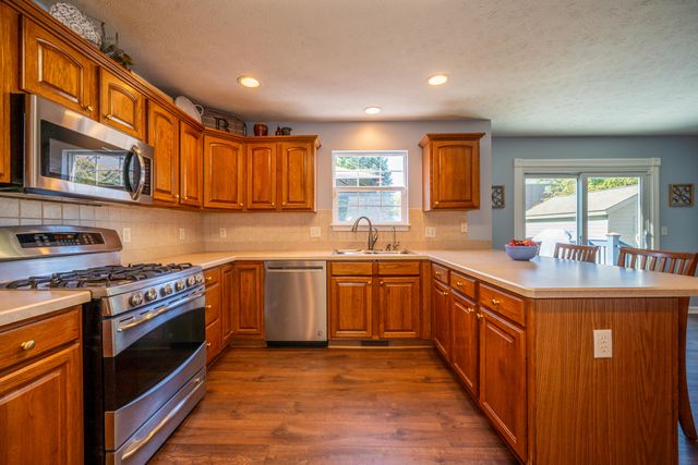 420 Ashbury Farms Drive 420 Ashbury Farms Drive, Vandalia, OH 45377