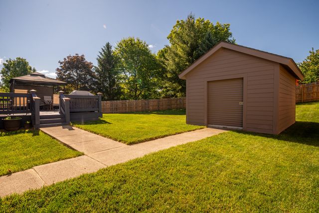 420 Ashbury Farms Drive 420 Ashbury Farms Drive, Vandalia, OH 45377
