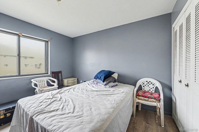 28630 Imperial Drive, Warren, MI 48093