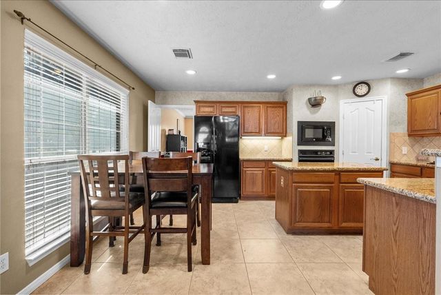 2116 Indian Blanket Drive, League City, TX 77573