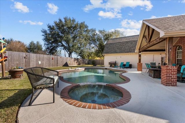 2116 Indian Blanket Drive, League City, TX 77573