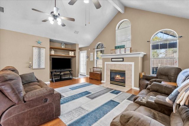 2116 Indian Blanket Drive, League City, TX 77573