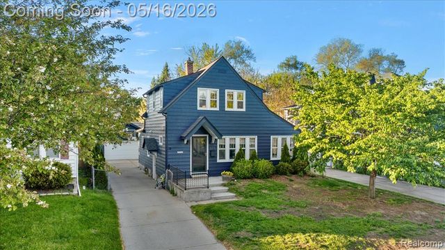 329 E Lawrence Avenue, Royal Oak, MI 48073