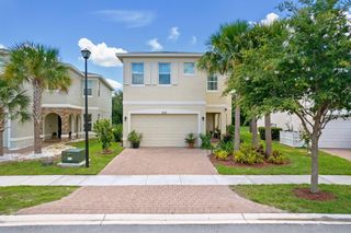 1513 NW Cataluna Circle, Port St Lucie, FL 34986