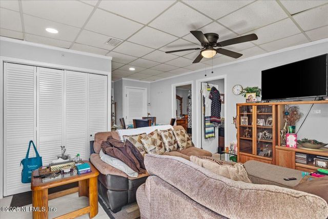 865 COLE Road, Jacksonville, FL 32218