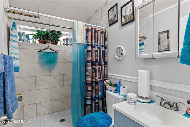 865 COLE Road, Jacksonville, FL 32218