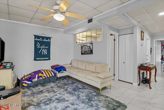 865 COLE Road, Jacksonville, FL 32218