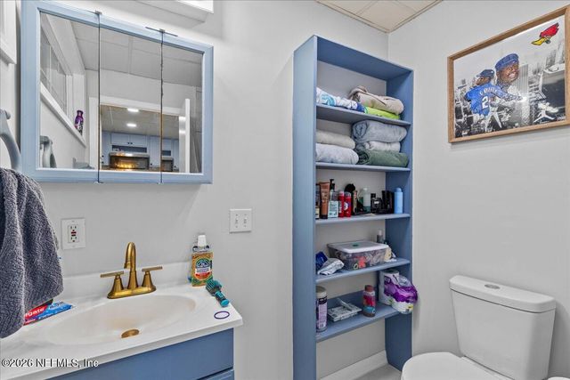 865 COLE Road, Jacksonville, FL 32218