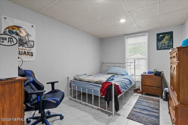 865 COLE Road, Jacksonville, FL 32218