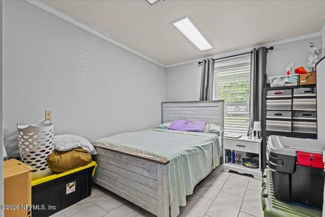 865 COLE Road, Jacksonville, FL 32218