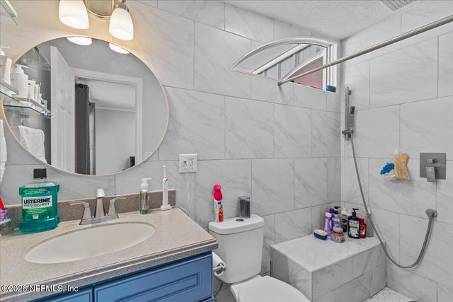 865 COLE Road, Jacksonville, FL 32218