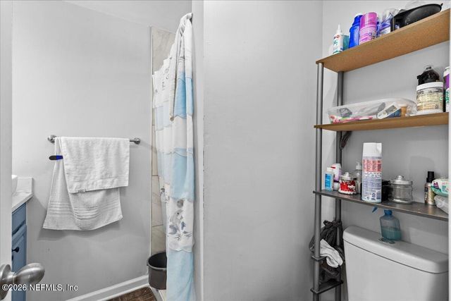 865 COLE Road, Jacksonville, FL 32218