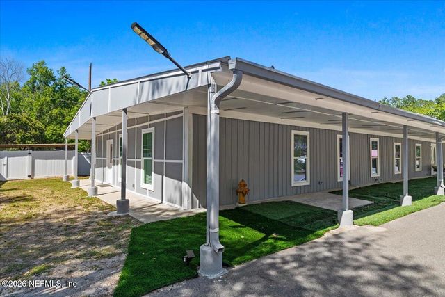 865 COLE Road, Jacksonville, FL 32218