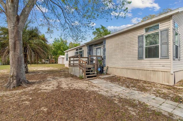 8337 YELLOW PINE AVENUE, Brooksville, FL 34613