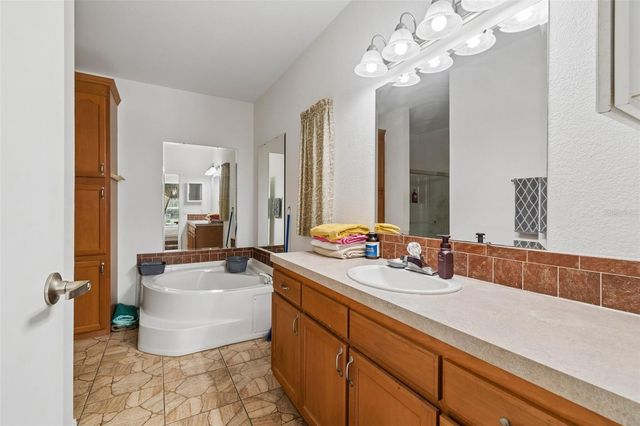 8337 YELLOW PINE AVENUE, Brooksville, FL 34613