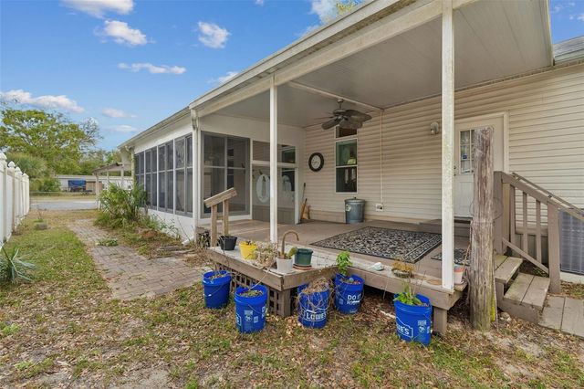 8337 YELLOW PINE AVENUE, Brooksville, FL 34613