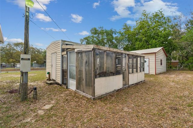 8337 YELLOW PINE AVENUE, Brooksville, FL 34613