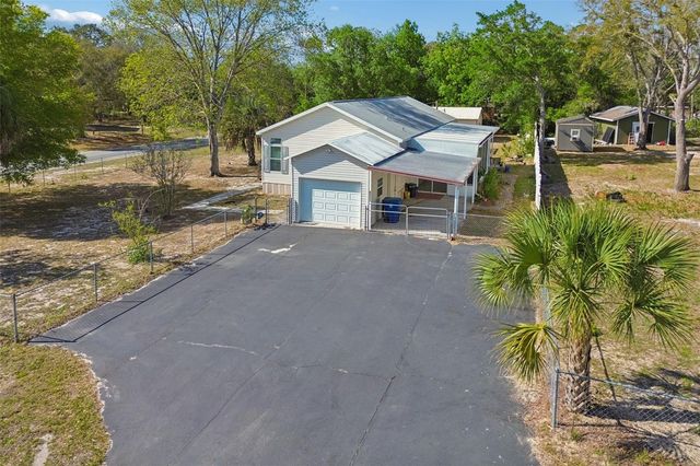 8337 YELLOW PINE AVENUE, Brooksville, FL 34613