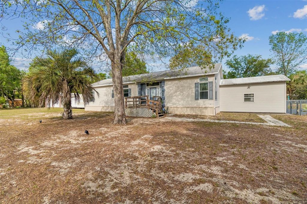 8337 YELLOW PINE AVENUE, Brooksville, FL 34613