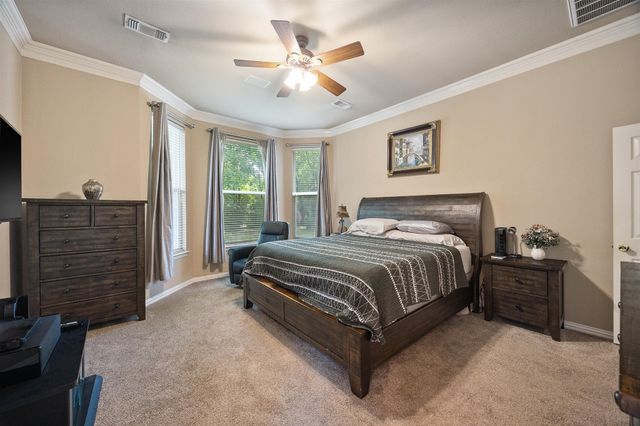 6211 Parkside Drive, Arlington, TX 76001