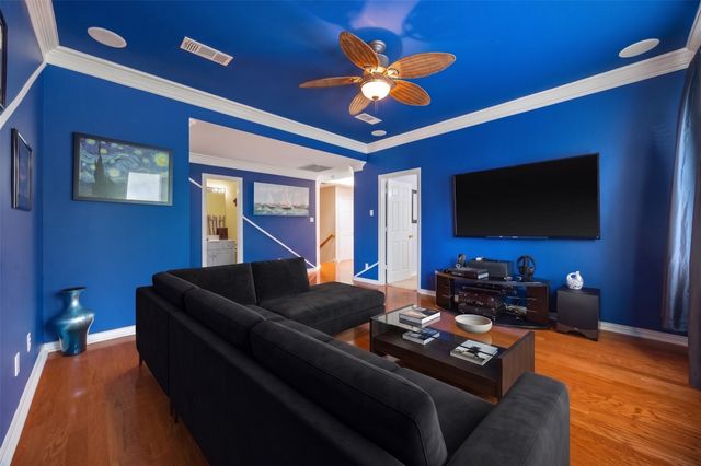 6211 Parkside Drive, Arlington, TX 76001