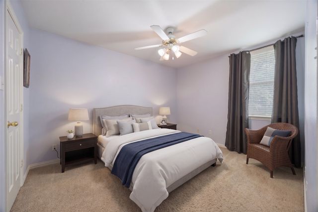6211 Parkside Drive, Arlington, TX 76001