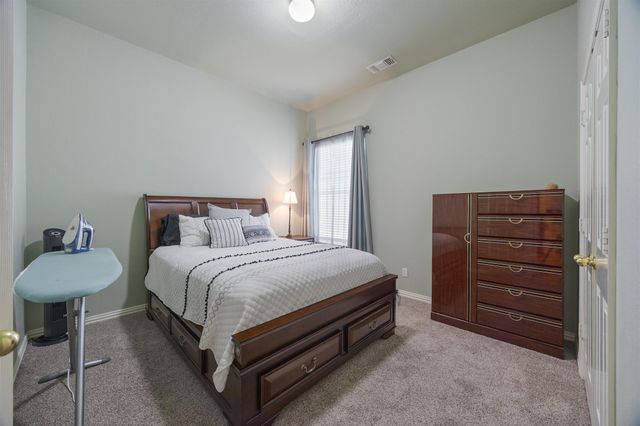 6211 Parkside Drive, Arlington, TX 76001