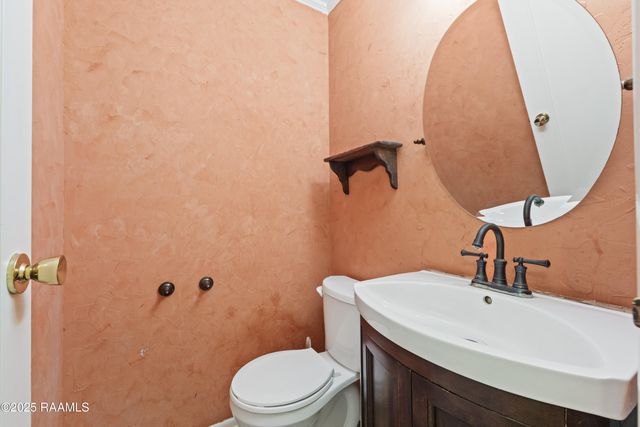 812 Dafney Drive, Lafayette, LA 70503