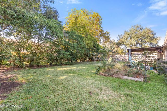 812 Dafney Drive, Lafayette, LA 70503