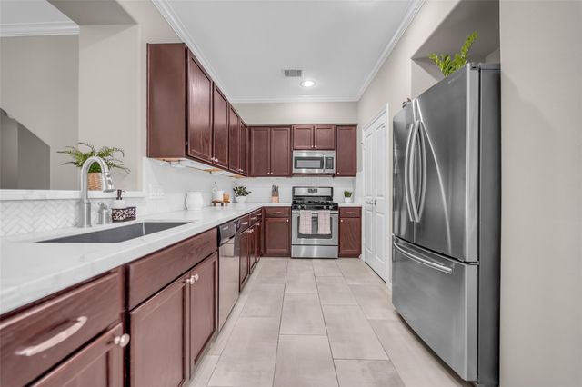 8118 Stoneyway Drive, Houston, TX 77040