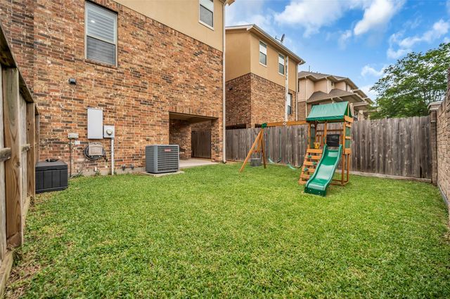 8118 Stoneyway Drive, Houston, TX 77040