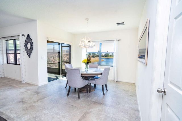 6560 Canterbridge Drive, Vero Beach, FL 32967