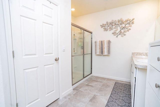 6560 Canterbridge Drive, Vero Beach, FL 32967