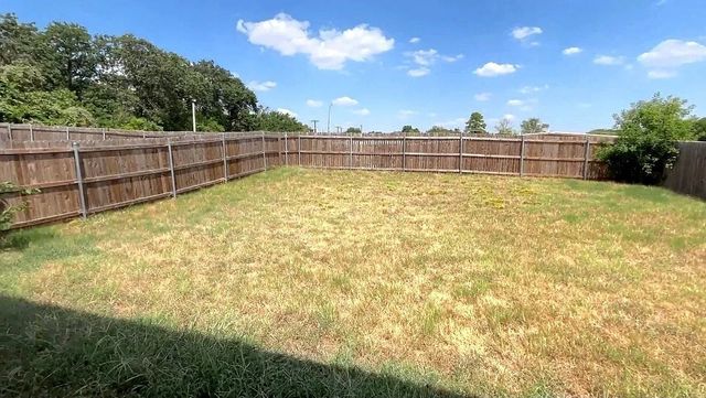 7417 Alverstone Drive, Fort Worth, TX 76120