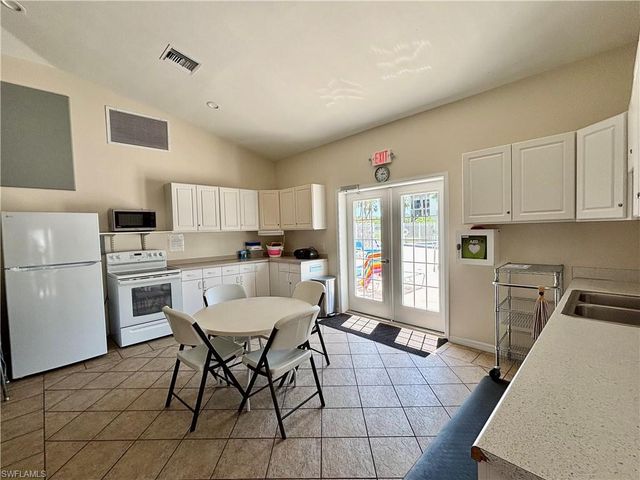 25808 Cockleshell DR # 315, Bonita Springs, FL 34135