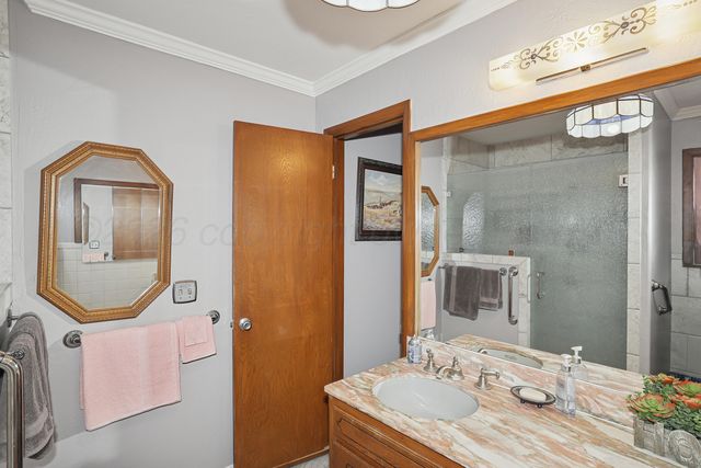 1201 Purnell Avenue, Stratford, TX 79084