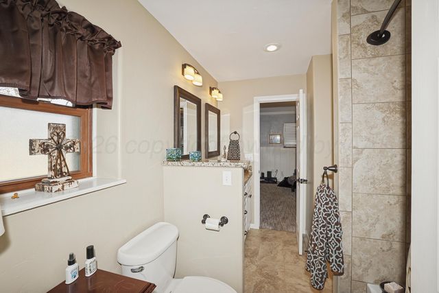 1201 Purnell Avenue, Stratford, TX 79084